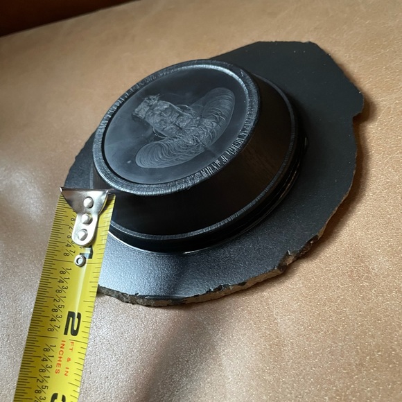 Large Agate stone home decor - Picture 7 of 7